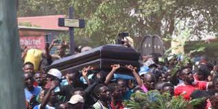 Mourners at the burial of Albert Ojwang in Kenya